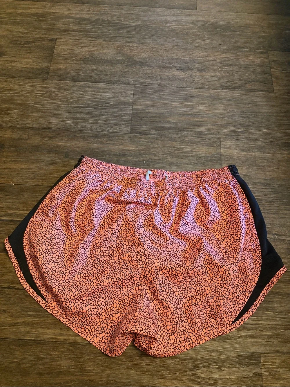 Nike Women’s Activewear Dri-Fit Lined Pink & Black Running Shorts Size Large - Picture 7 of 7